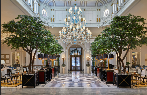St. Regis Rome, grand hôtel accessible PMR Via Veneto